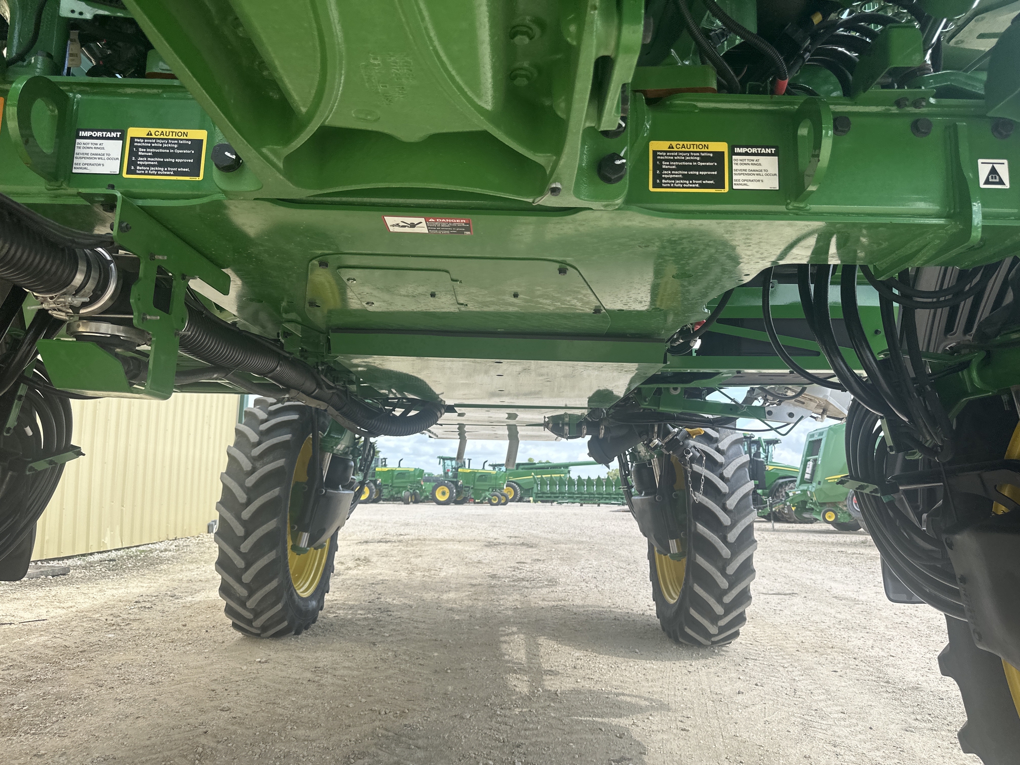 2024 John Deere 412R Image 27