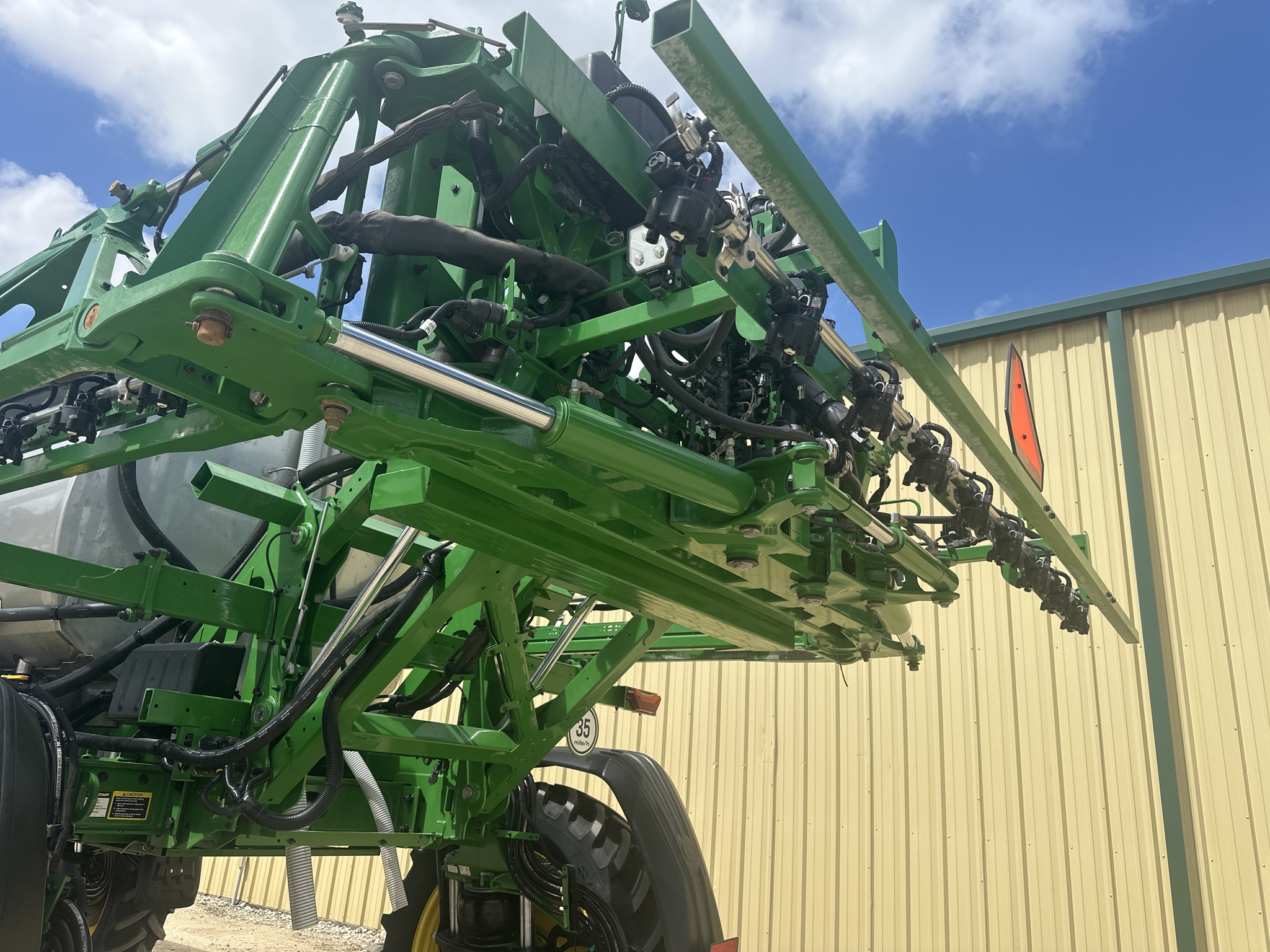 2024 John Deere 412R Image 32