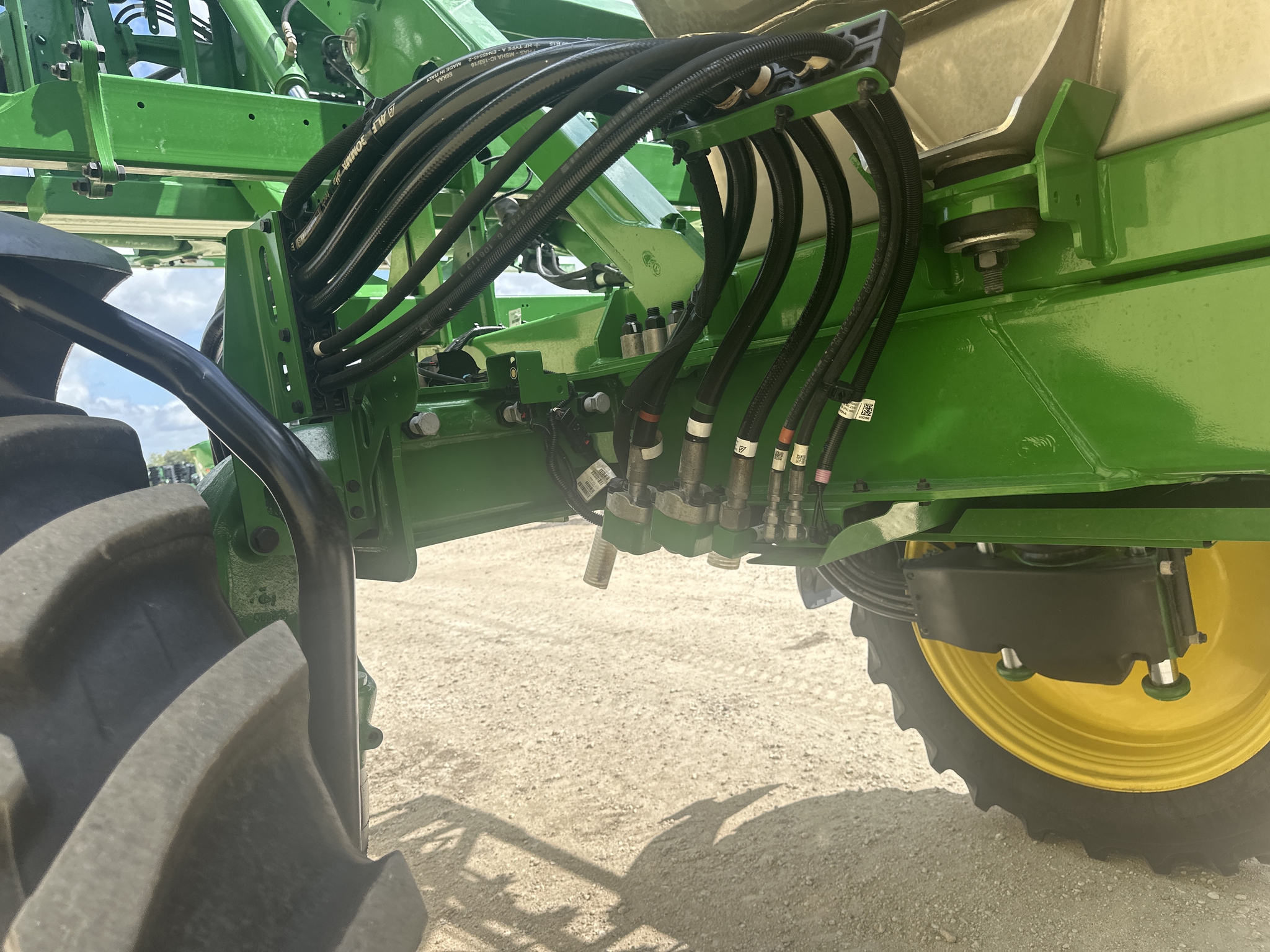 2024 John Deere 412R Image 35