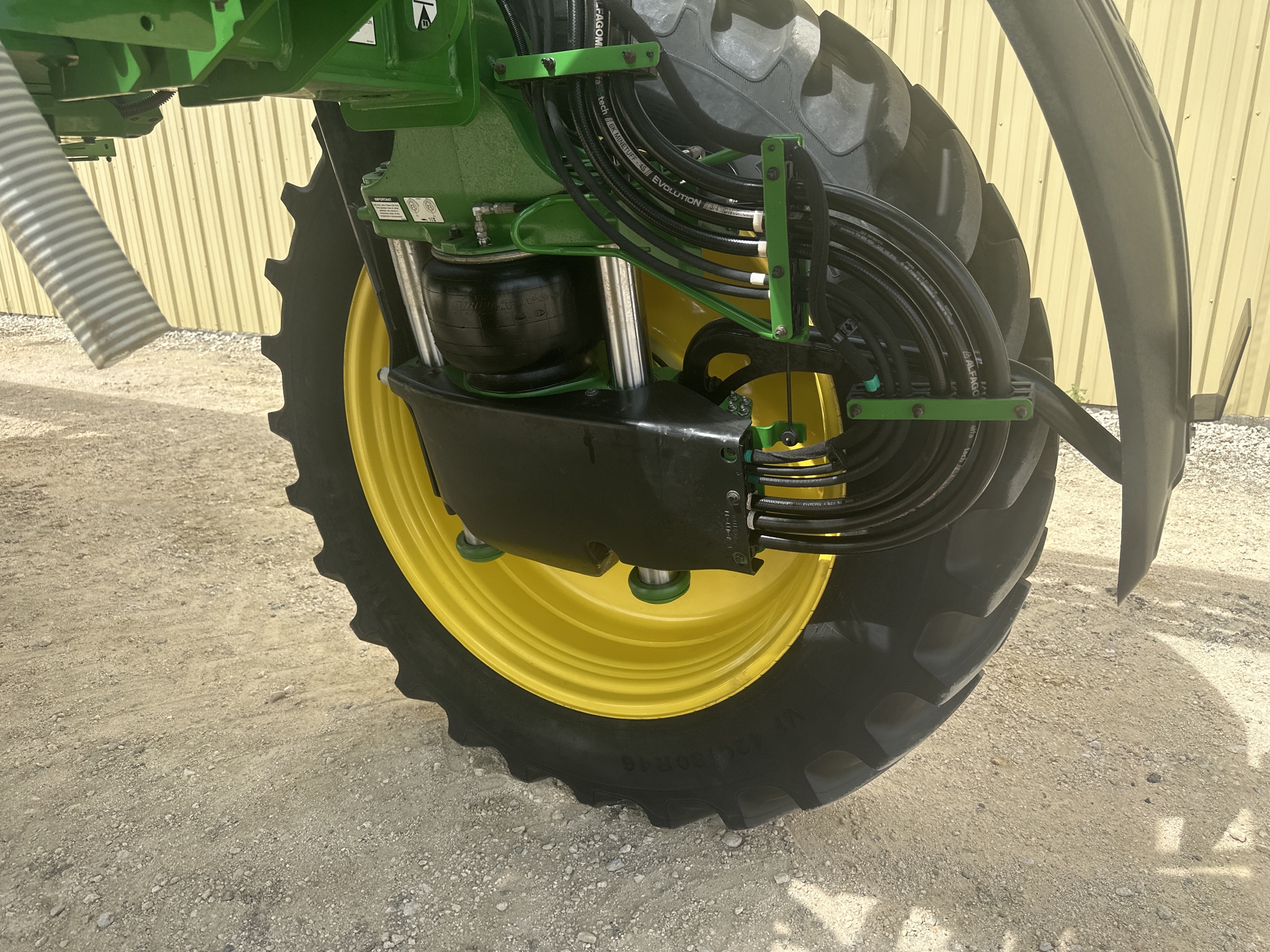 2024 John Deere 412R Image 40