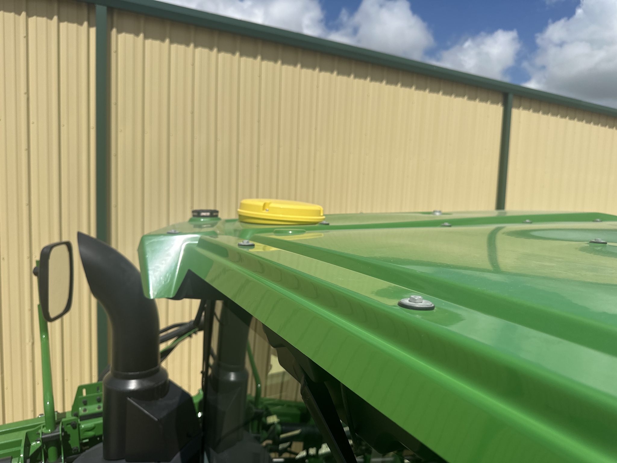 2024 John Deere 412R Image 19