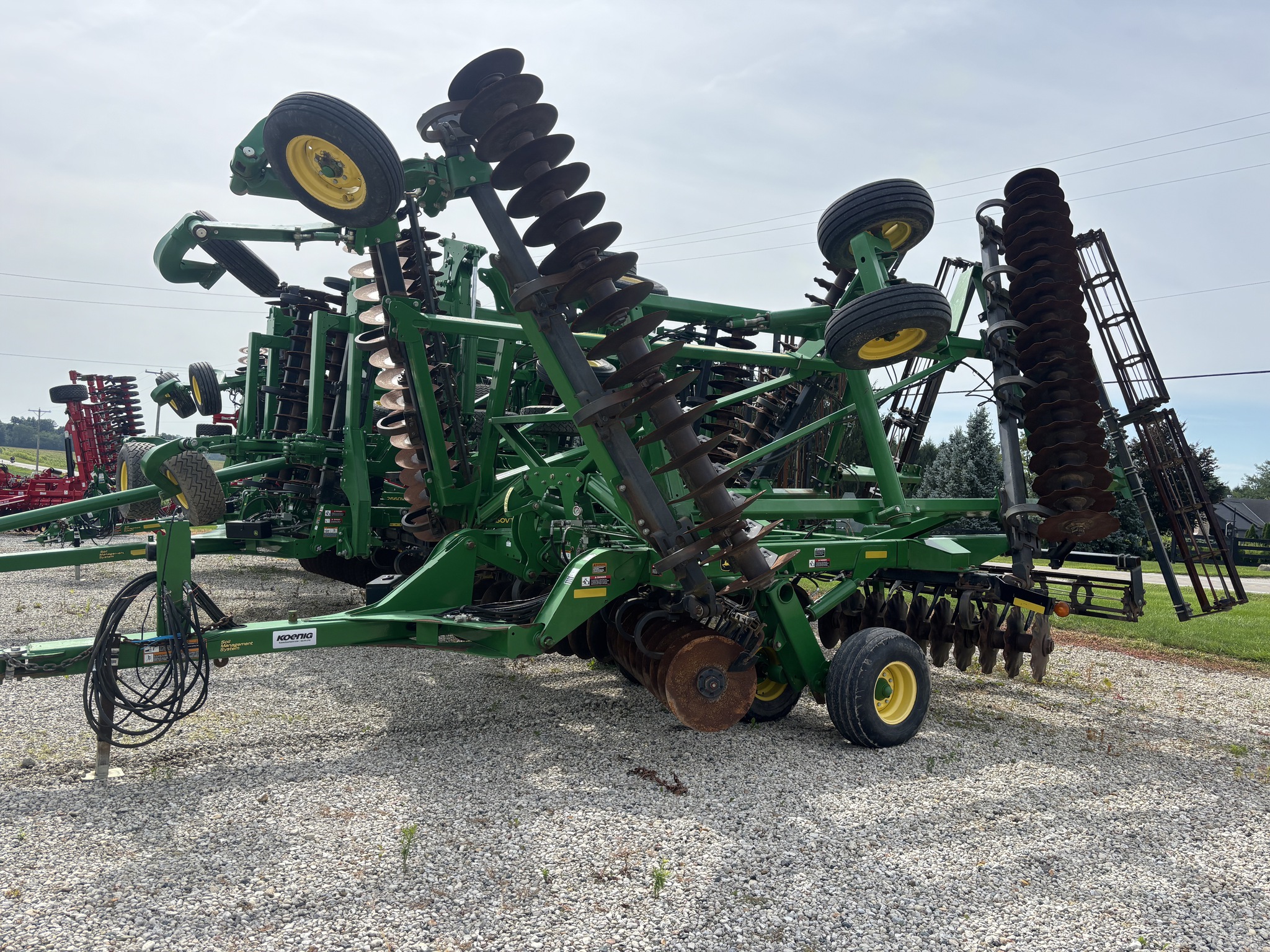 Used 2013 John Deere 2623VT Vertical Tillage at Koenig Equipment in Urbana, OH - PhotoXL1