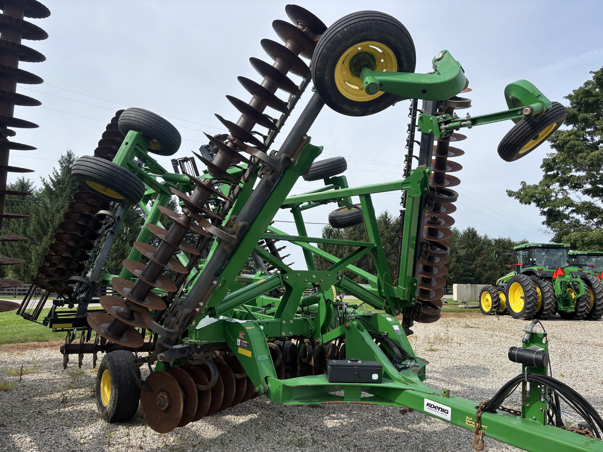 Used 2013 John Deere 2623VT Vertical Tillage at Koenig Equipment in Urbana, OH - PhotoXL6