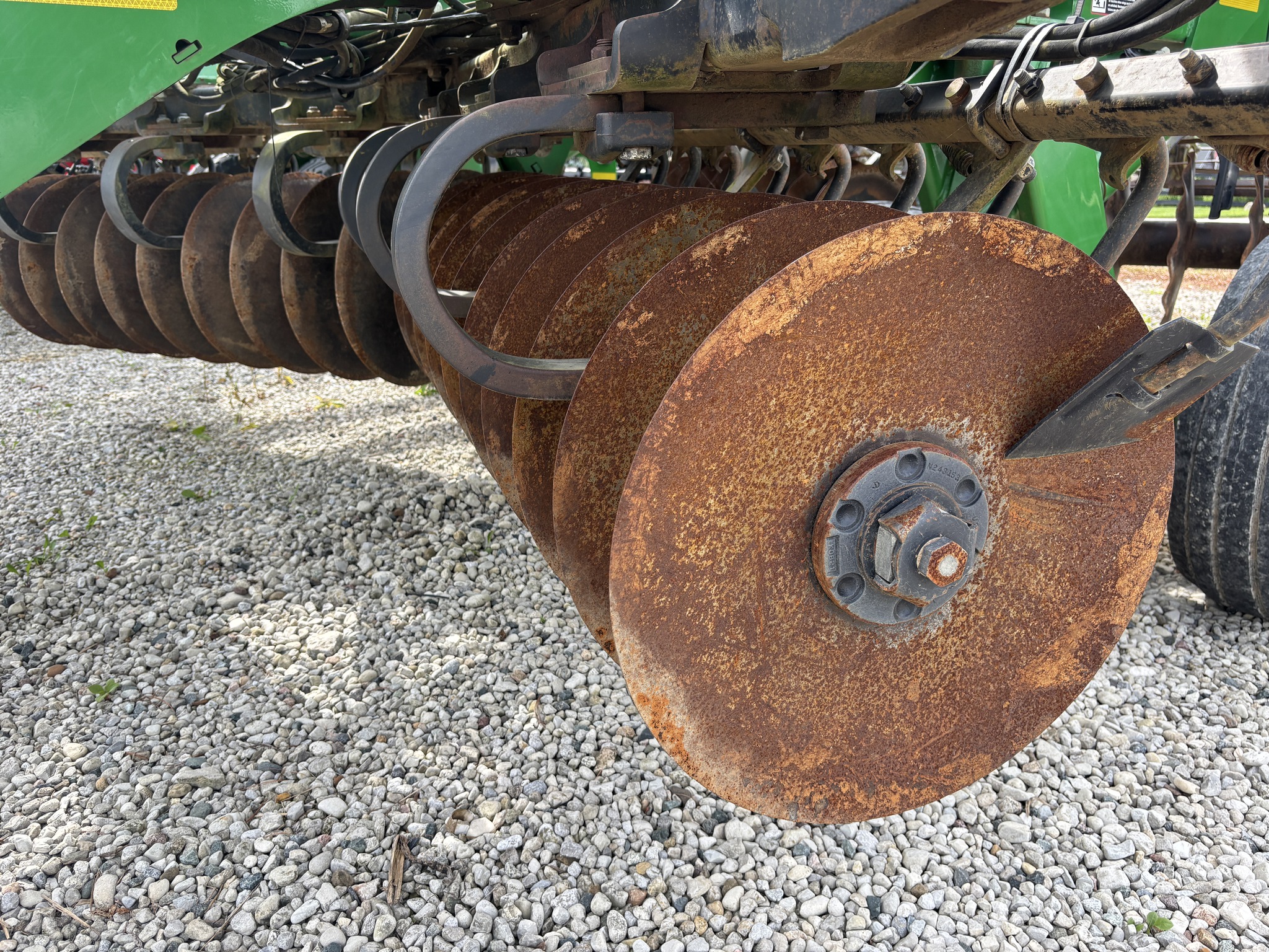 Used 2013 John Deere 2623VT Vertical Tillage at Koenig Equipment in Urbana, OH - PhotoXL12