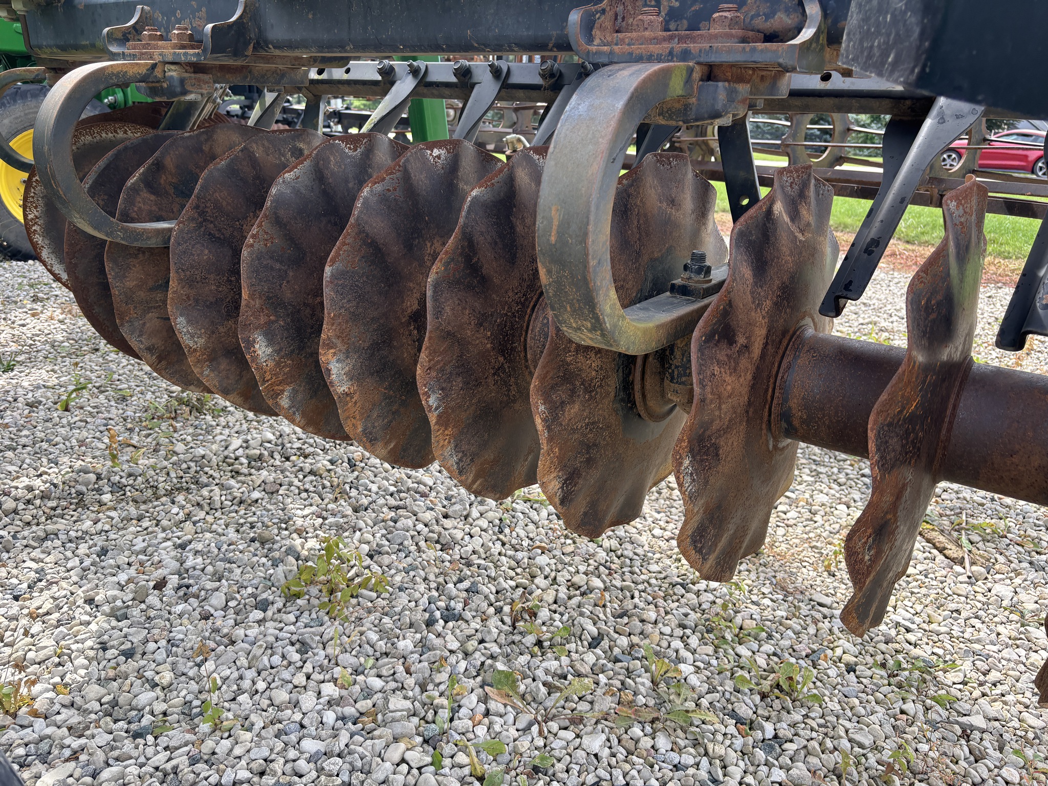 Used 2013 John Deere 2623VT Vertical Tillage at Koenig Equipment in Urbana, OH - PhotoXL13