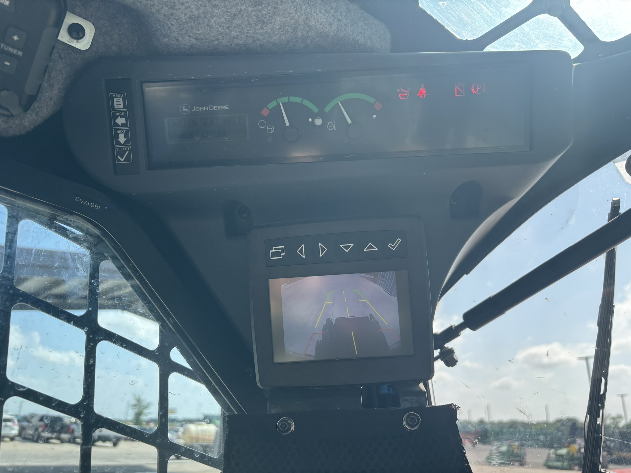 2023 John Deere 325G Image 11