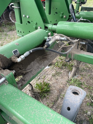 2012 John Deere 2210 - Photo3