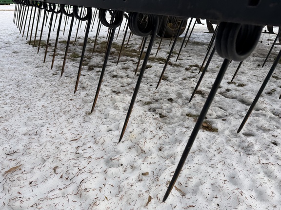 2012 John Deere 2210 - Photo21