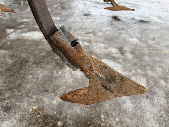 2012 John Deere 2210 - Photo17