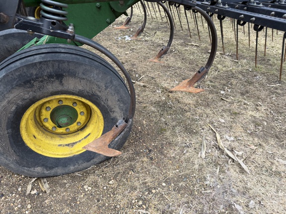 2012 John Deere 2210 - Photo18