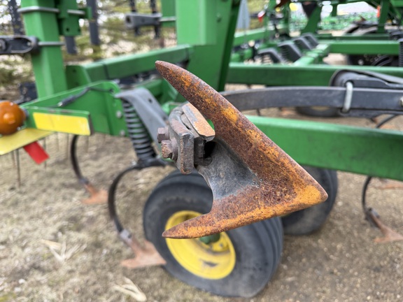 2012 John Deere 2210 - Photo14