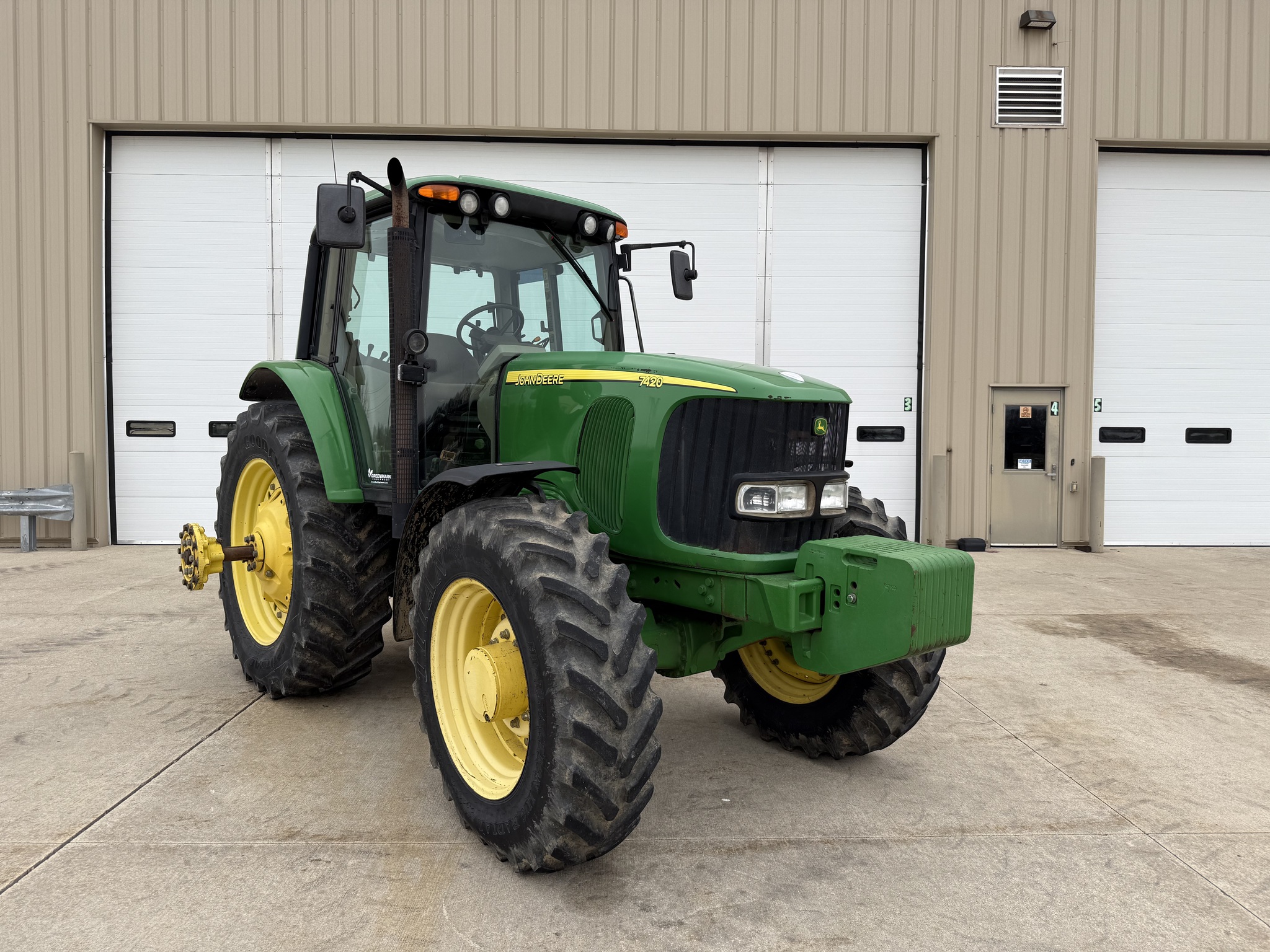 2003 John Deere 7420 Image 1