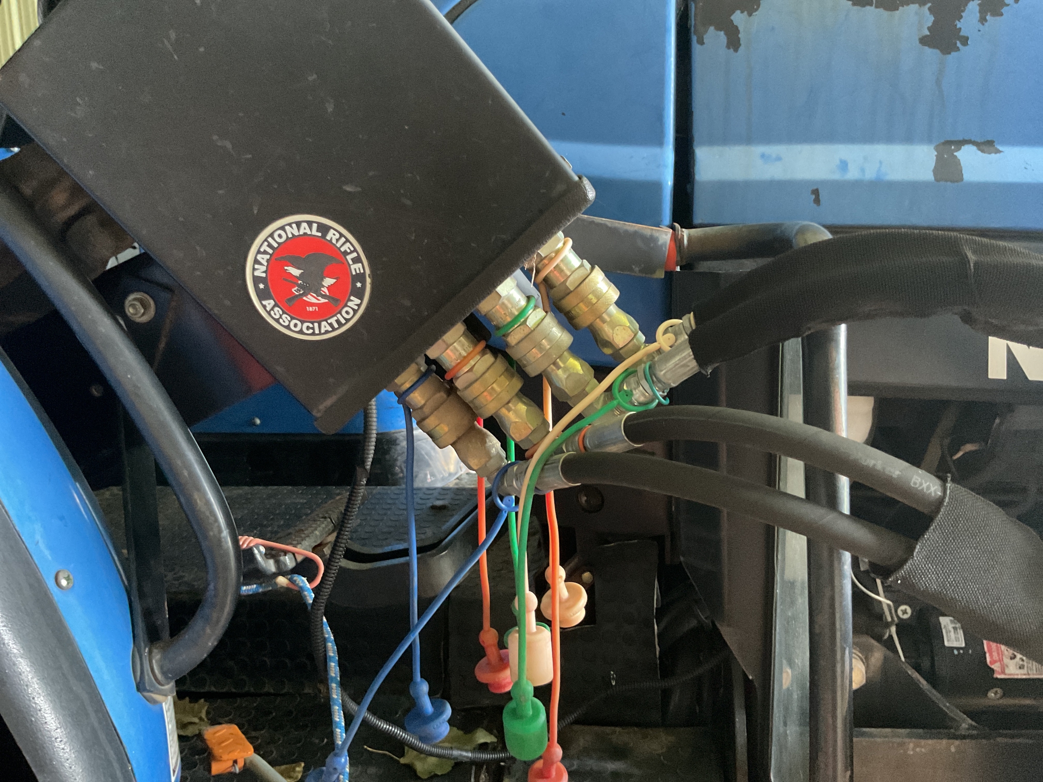 2007 New Holland TB120 Image 17