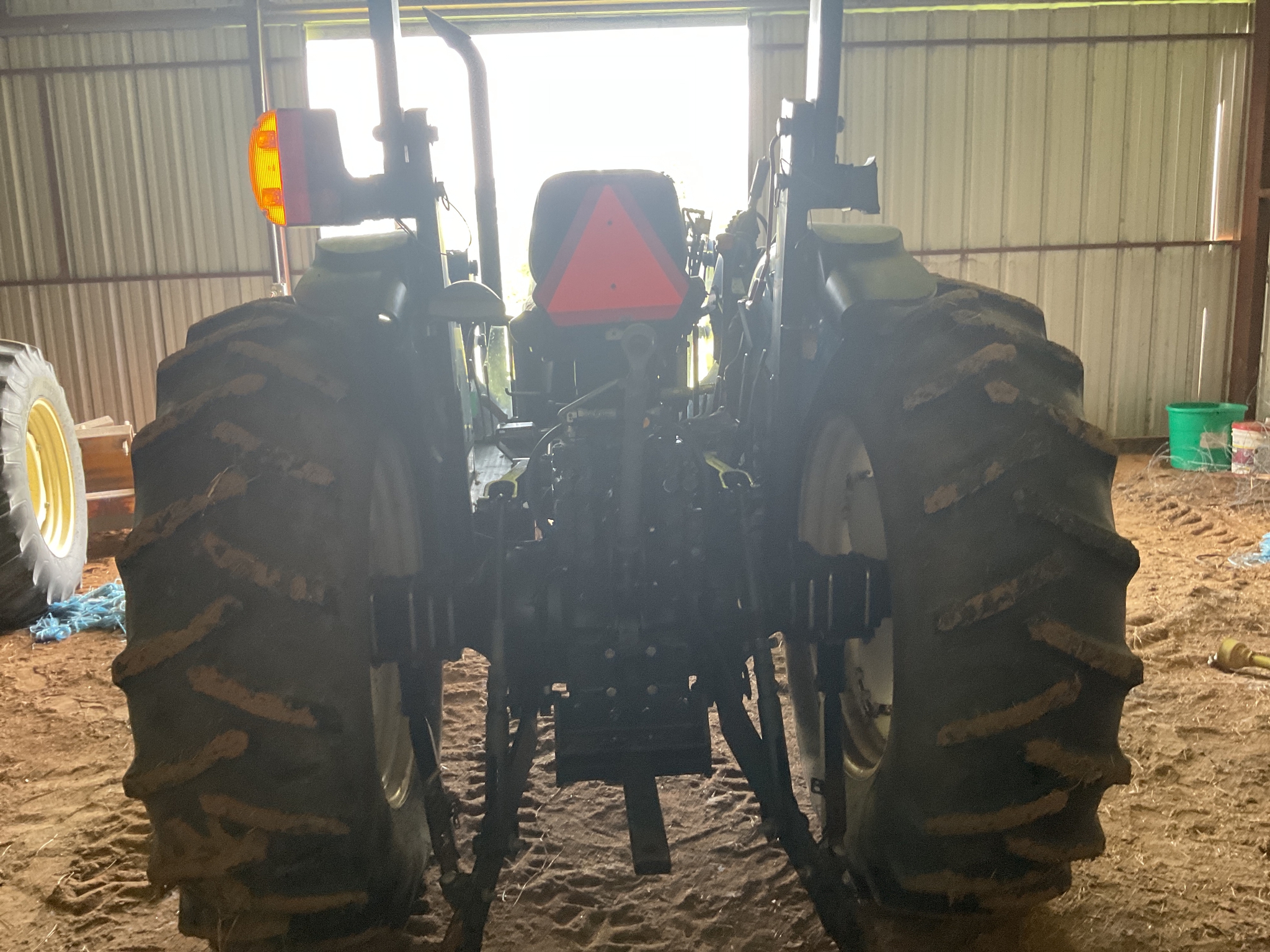 2007 New Holland TB120 Image 6