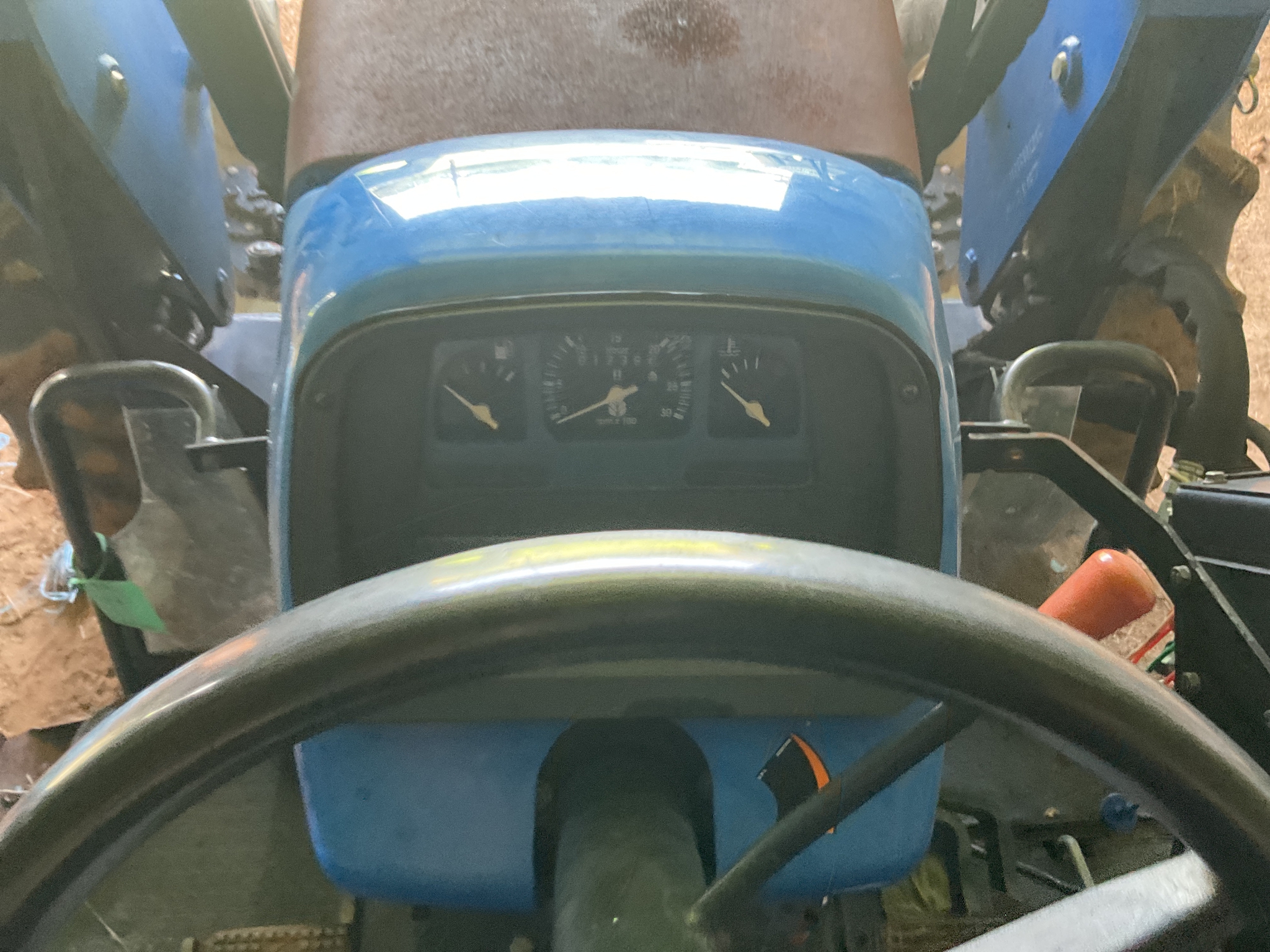 2007 New Holland TB120 Image 12