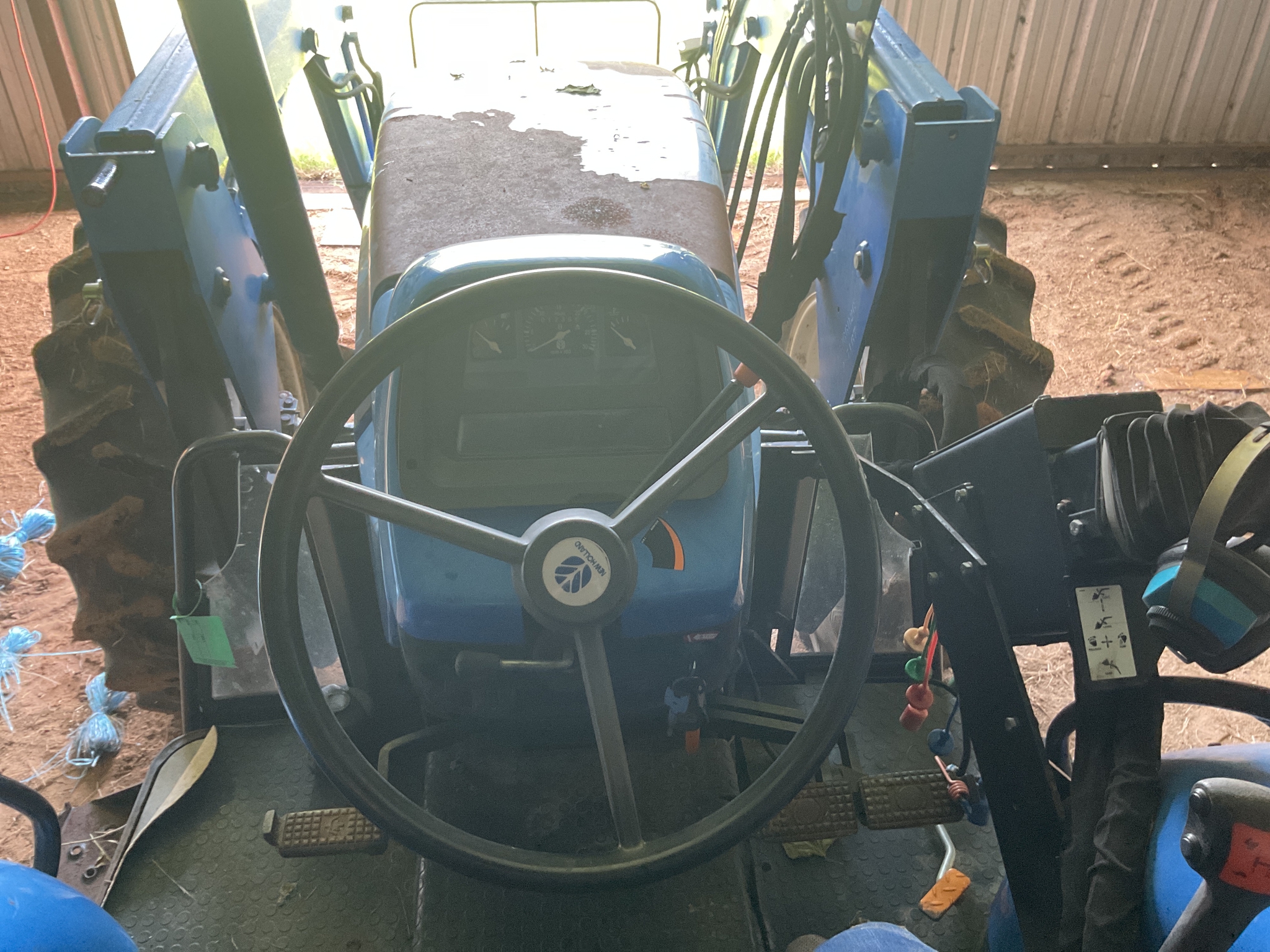 2007 New Holland TB120 Image 13