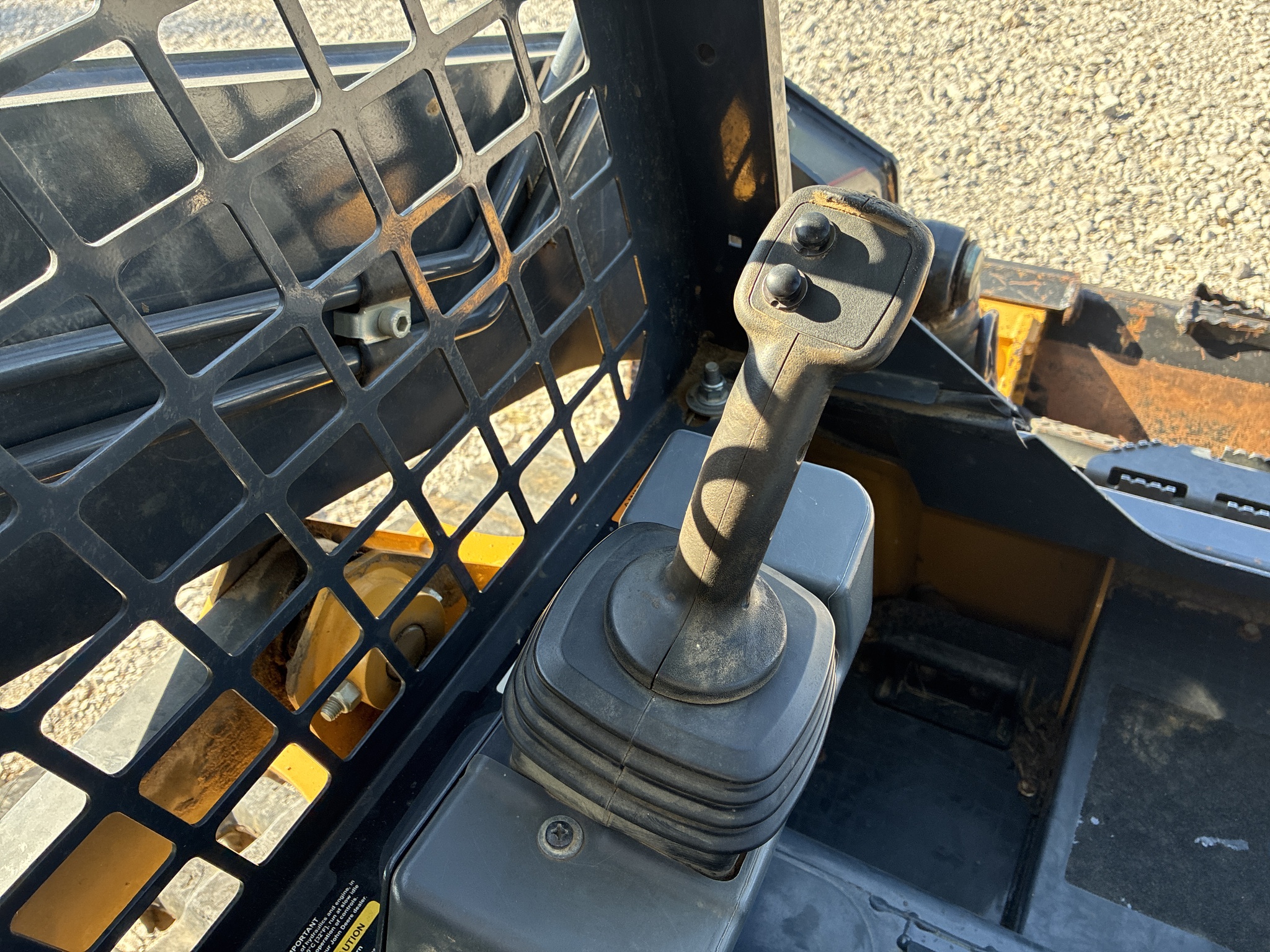 2019 John Deere 317G Image 21