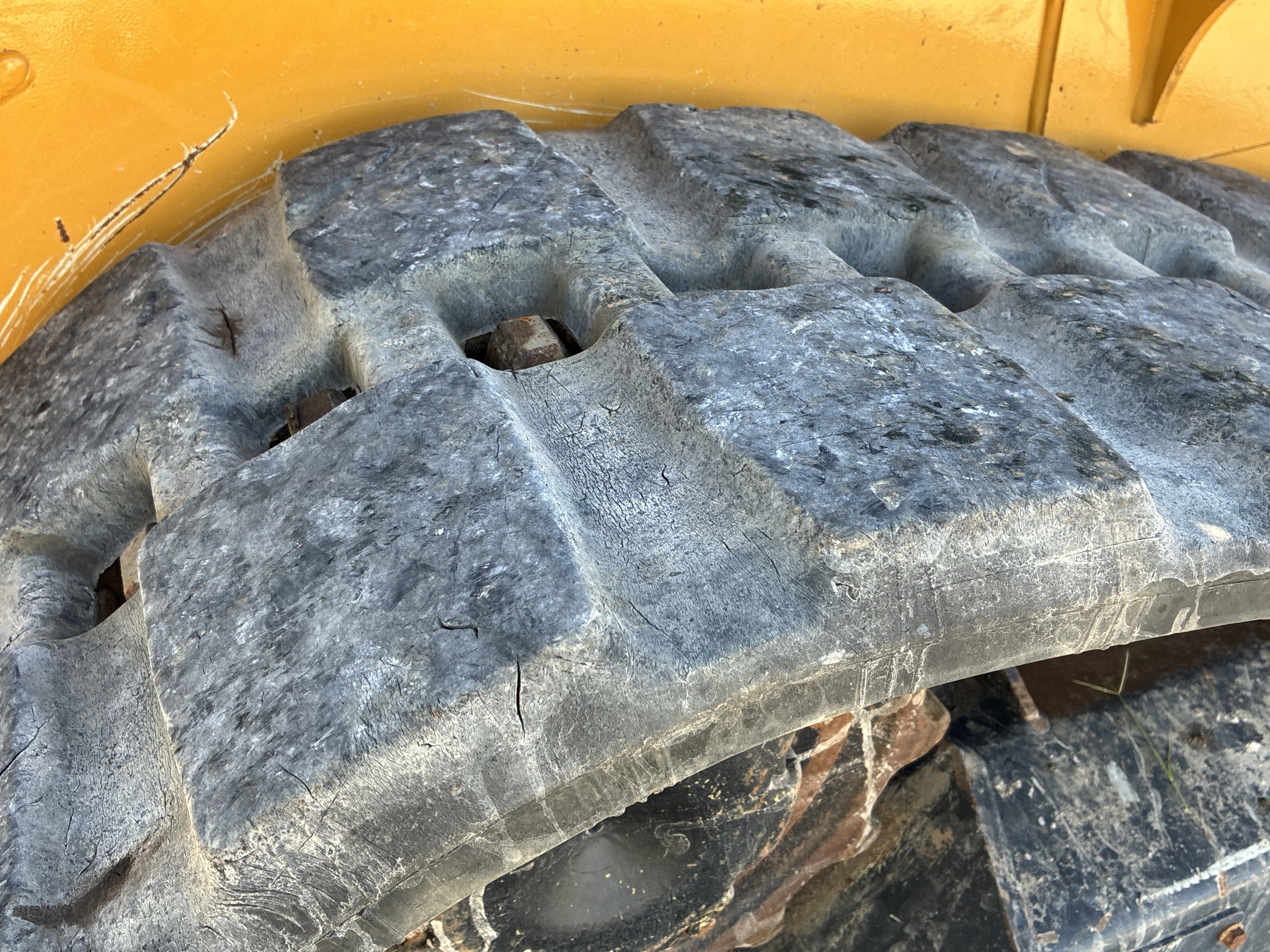 2019 John Deere 317G Image 14