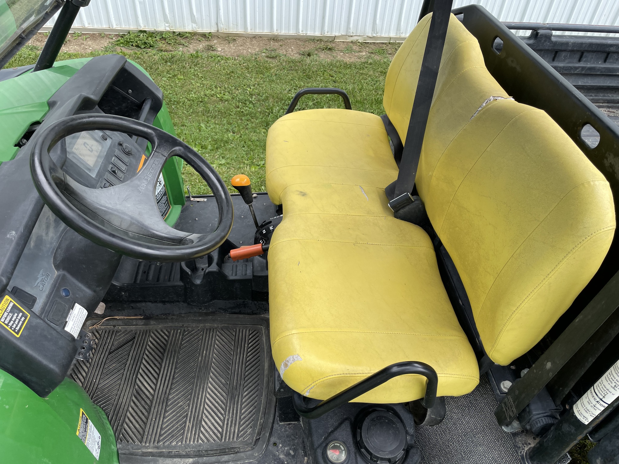 2012 John Deere XUV 825I GREEN Image 7