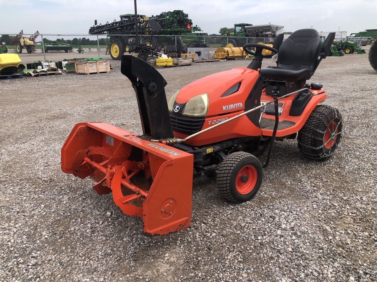2019 Kubota T2290 Image 2