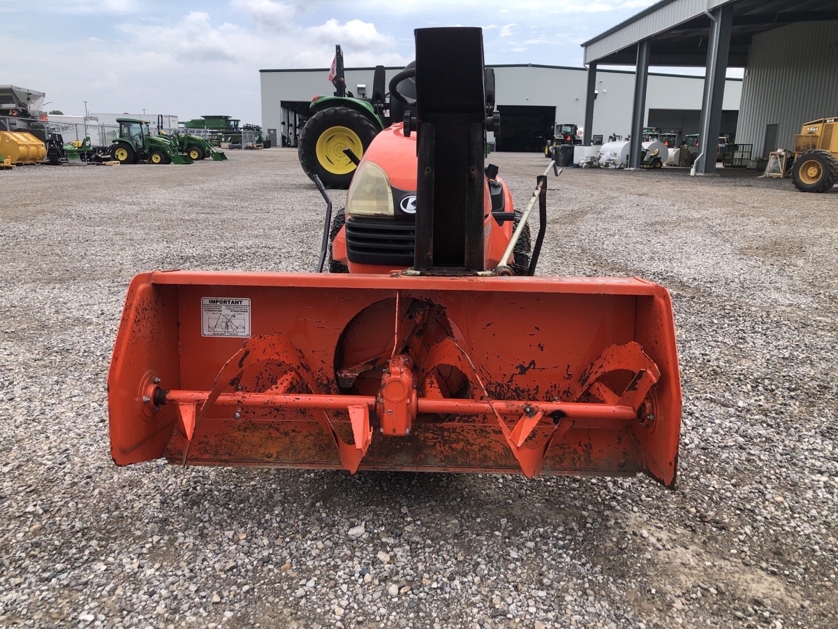 2019 Kubota T2290 Image 3