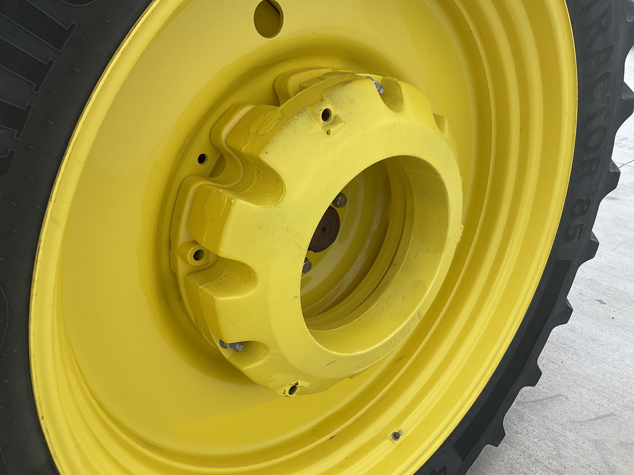2024 John Deere 8R 250 Image 35