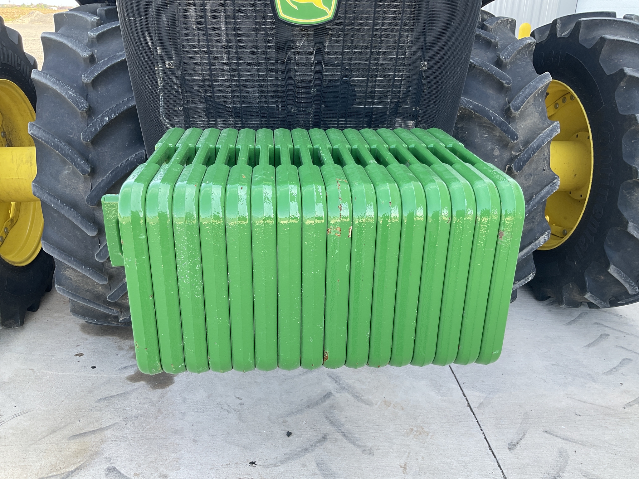 2024 John Deere 8R 250 Image 14