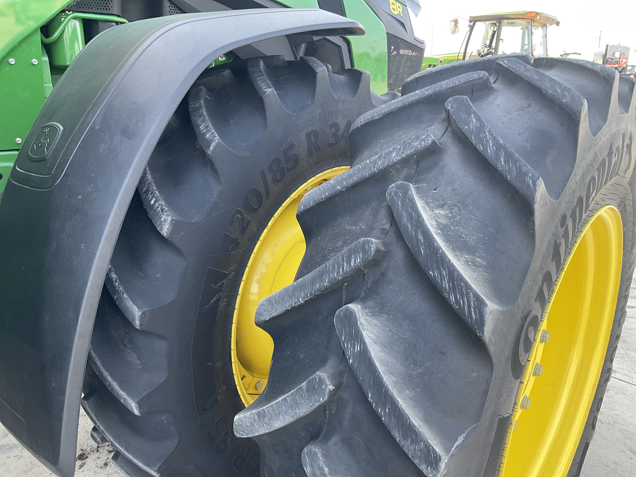 2024 John Deere 8R 250 Image 28