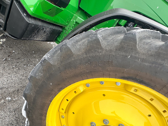 2025 John-Deere 8R 280