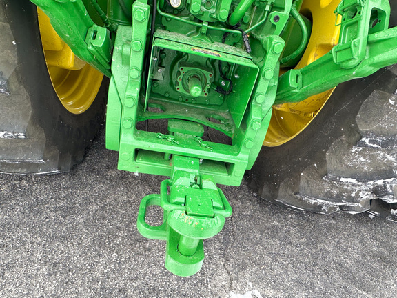 2025 John-Deere 8R 280