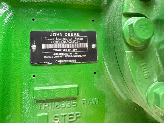 2025 John-Deere 8R 280