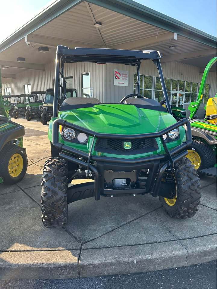 2025 John Deere 560E Image 2