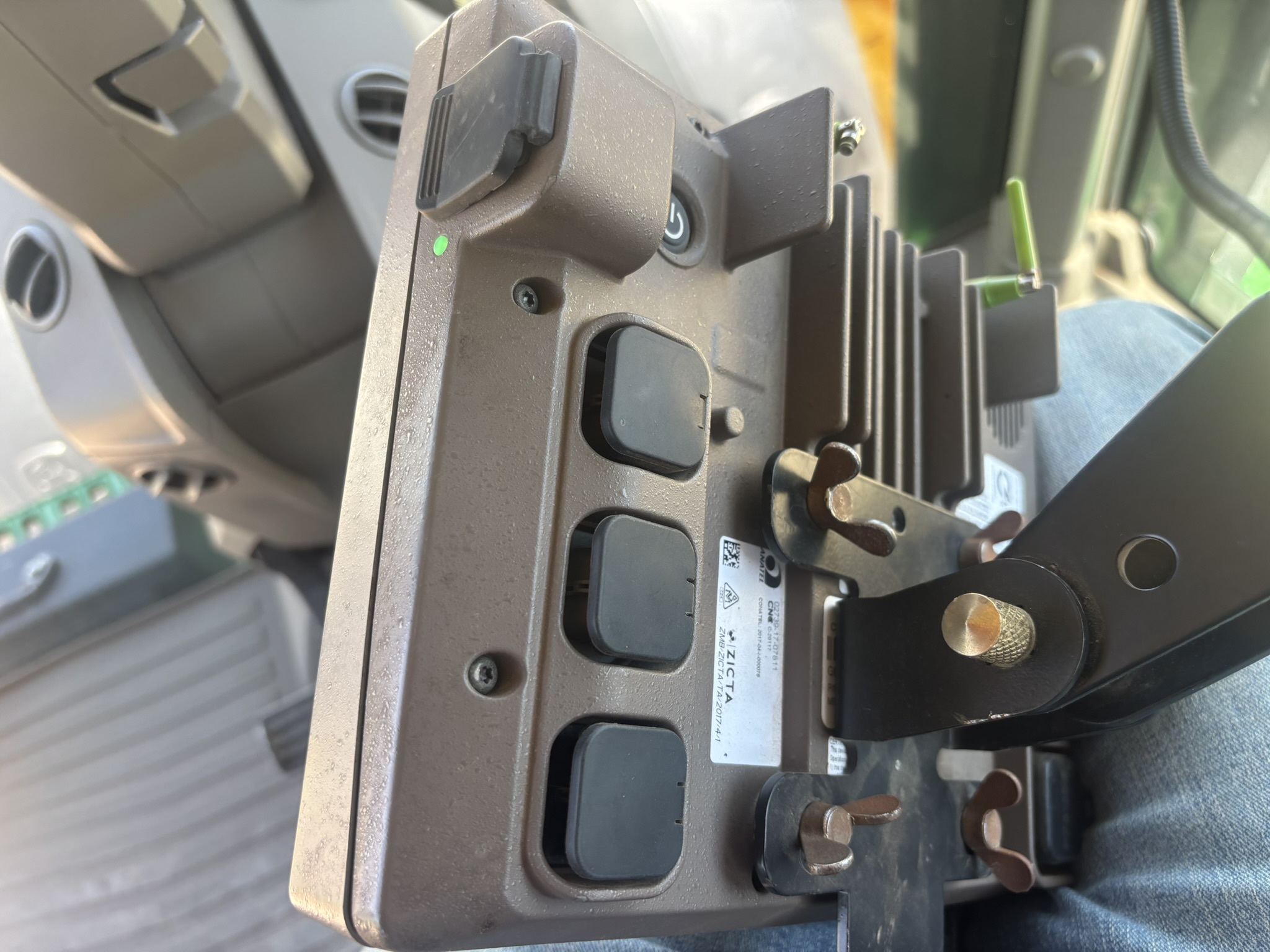 John Deere 4640 Image 11