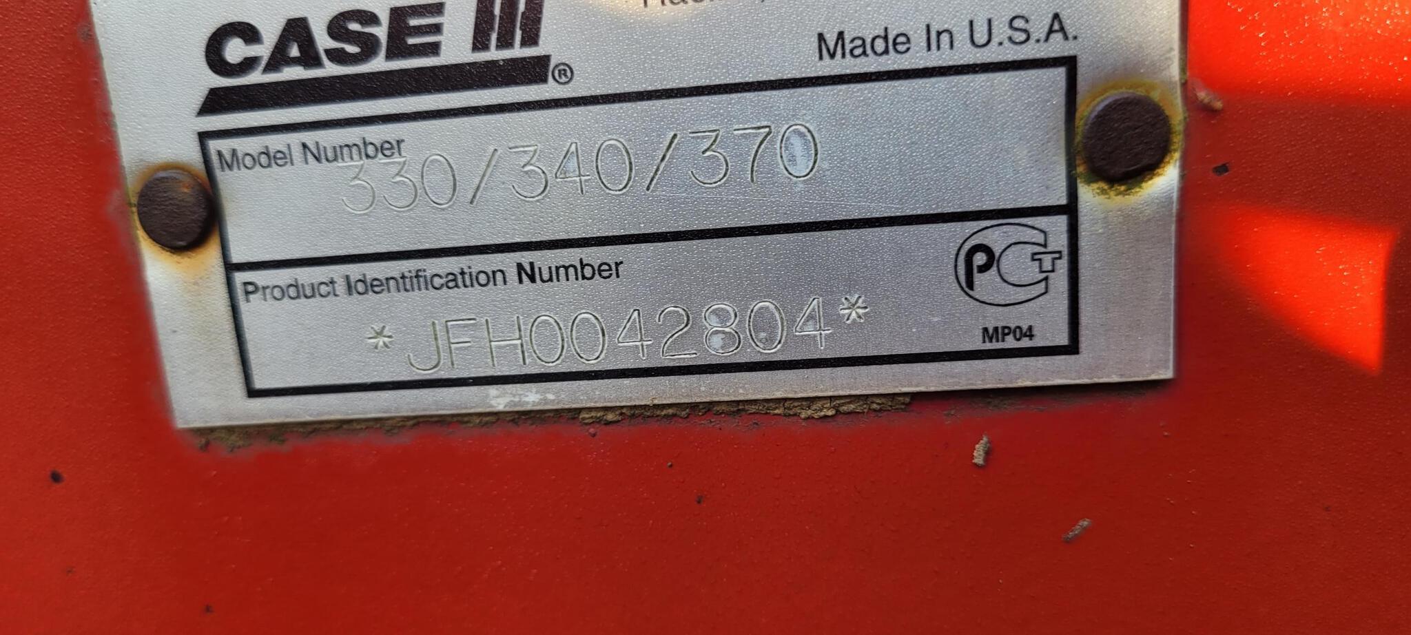 2010 Case IH 330 Image 10