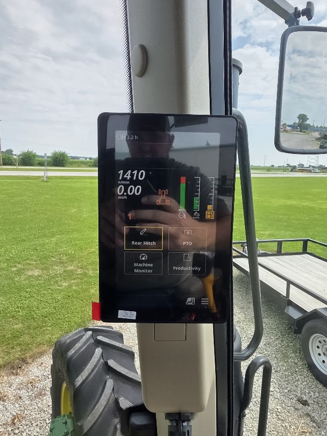 2025 John Deere 6M 130 Image 11