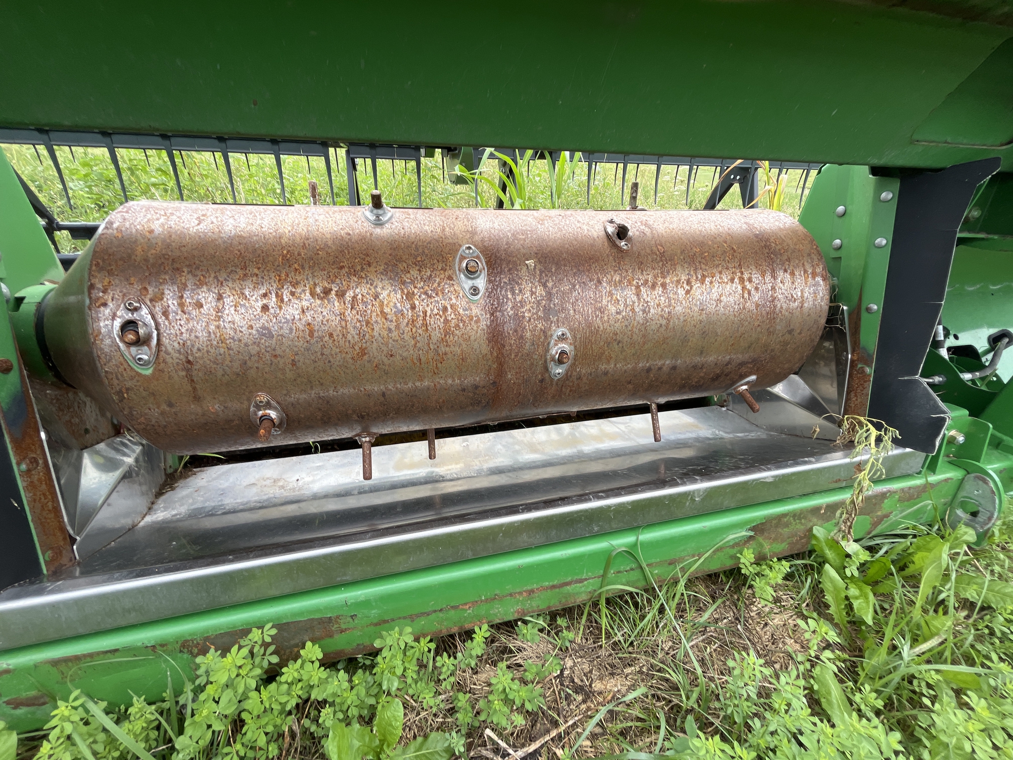 2012 John Deere 640FD Image 2