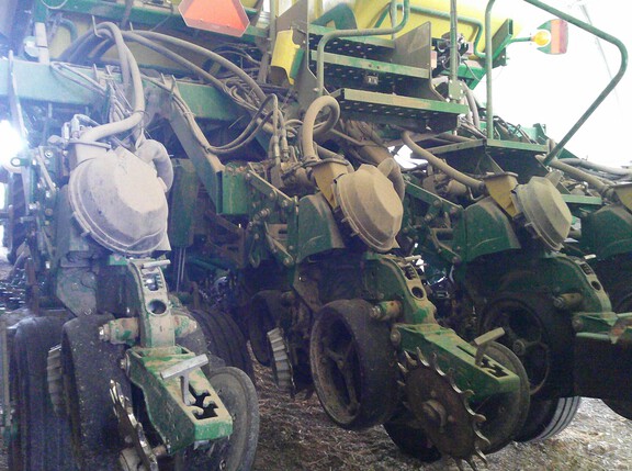 Photo of 2020 John Deere 1795
