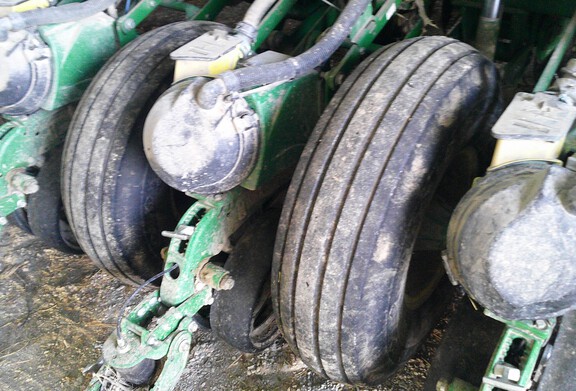 Photo of 2020 John Deere 1795
