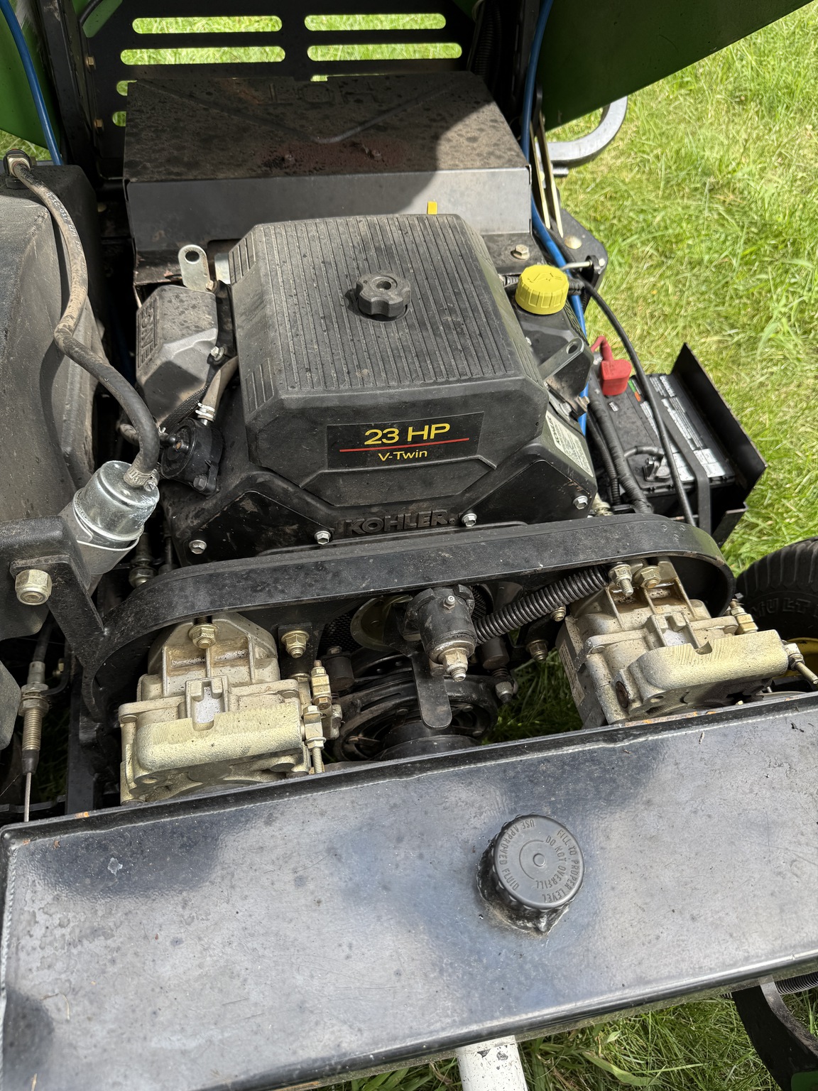 2004 John Deere F687 Image 14