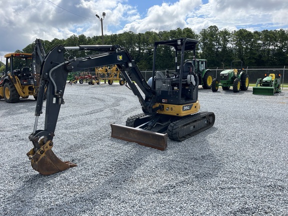 2022 John Deere 35G-2
