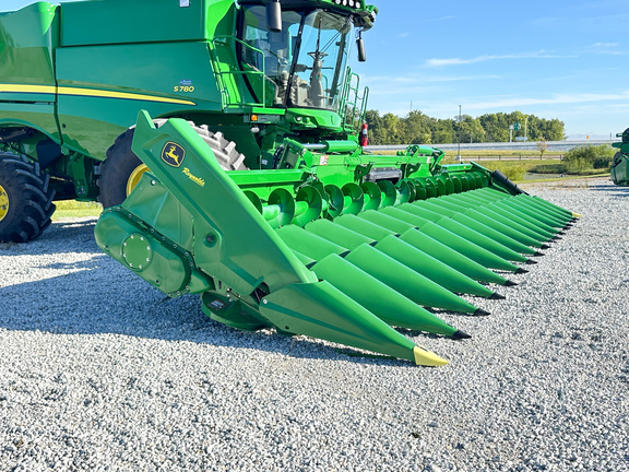 2023 John-Deere C16F