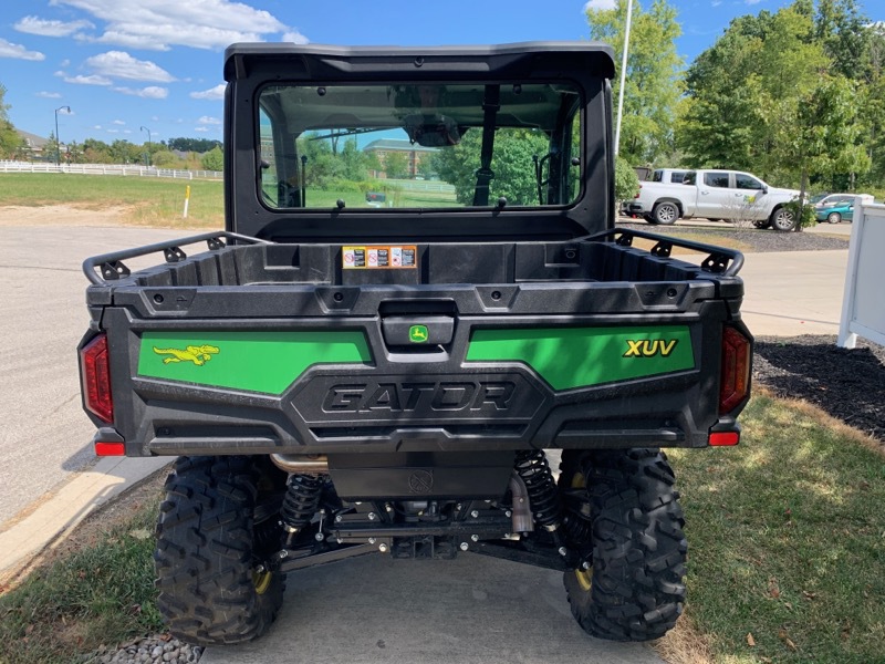 2025 John Deere XUV845M Image 10