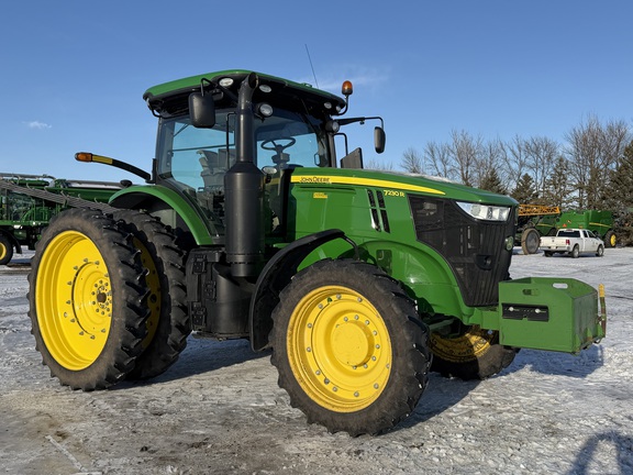  John Deere 7230R