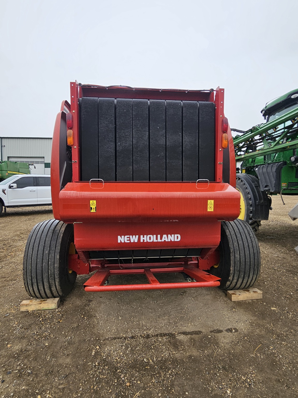 2020 New Holland Rollbelt 560 Image 4