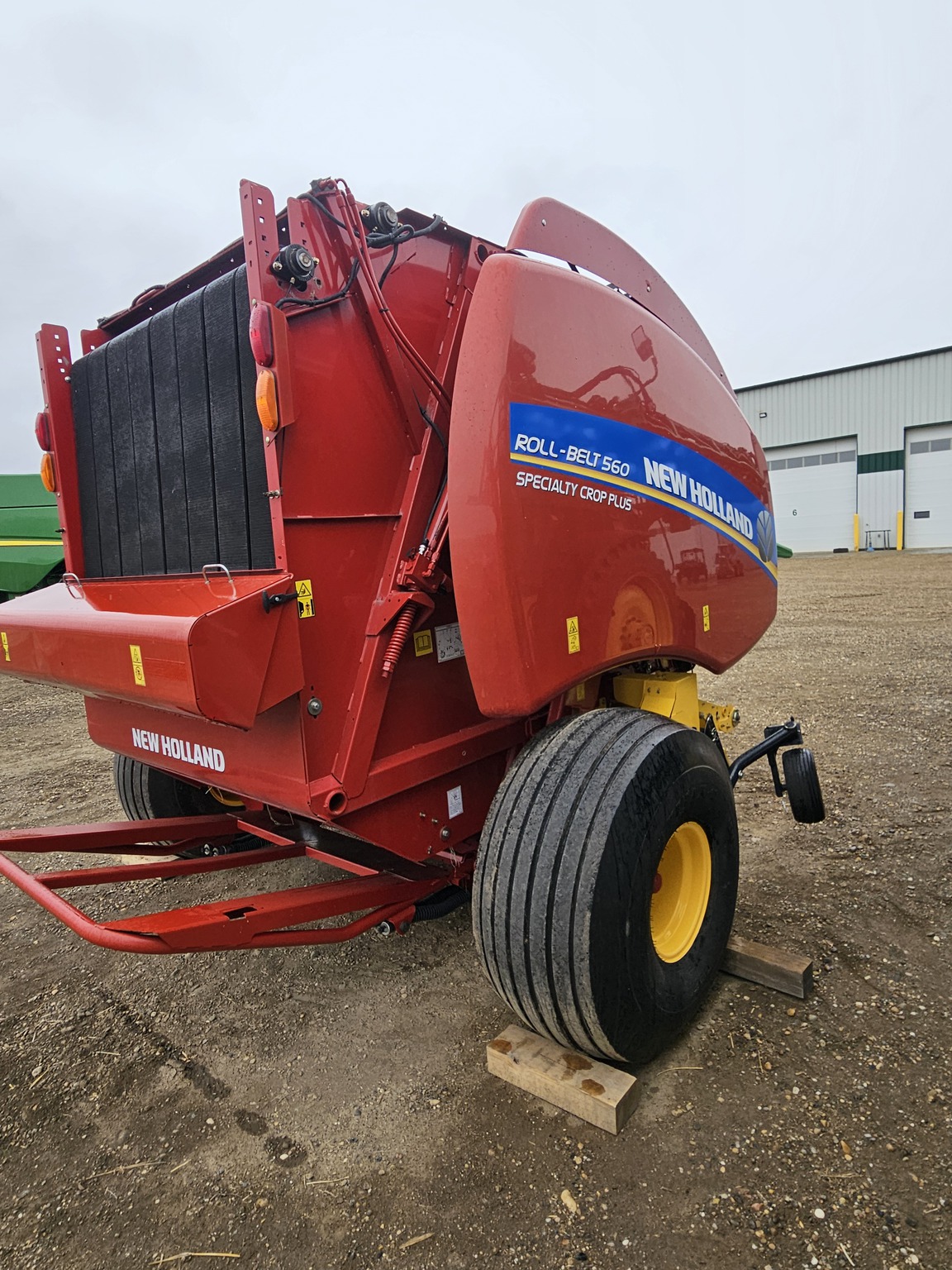 2020 New Holland Rollbelt 560 Image 6