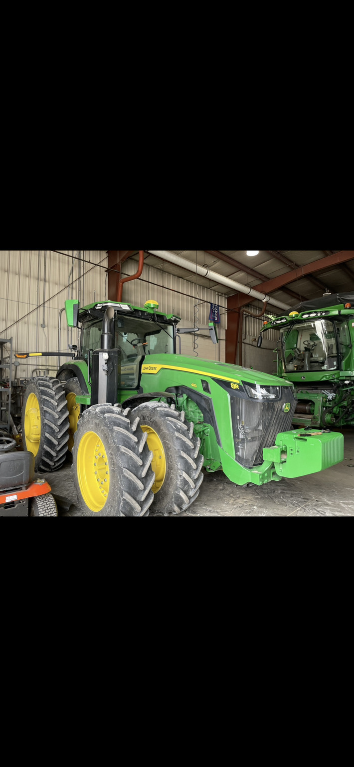 2023 John Deere 8R 410 Image 1