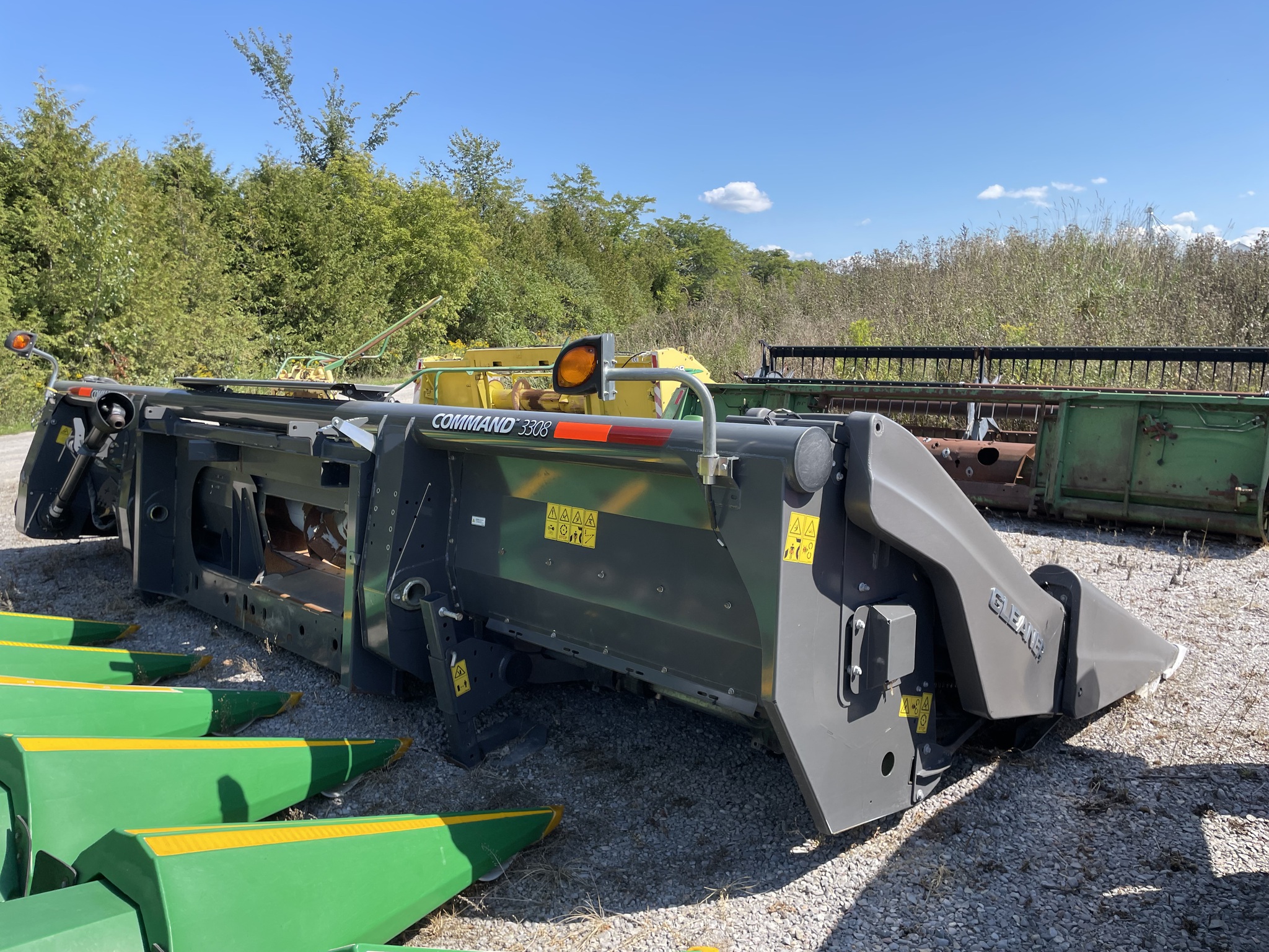 Gleaner 3308 Image 5