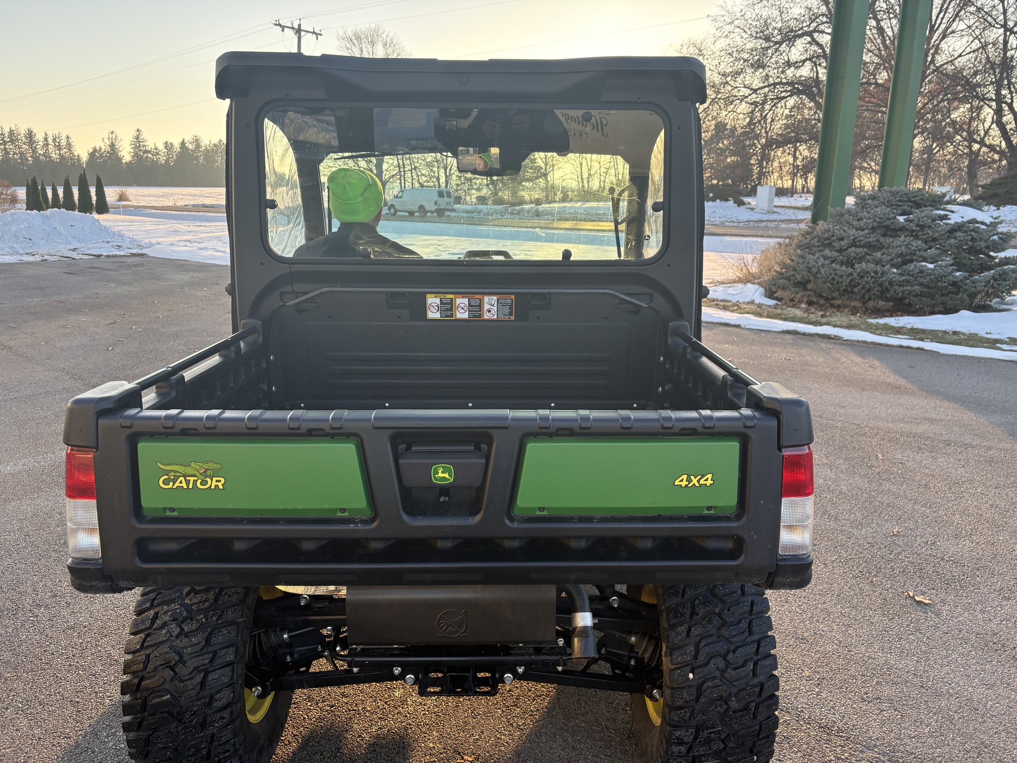  2024 John Deere XUV 835M at Heritage Tractor in Kewanee, IL