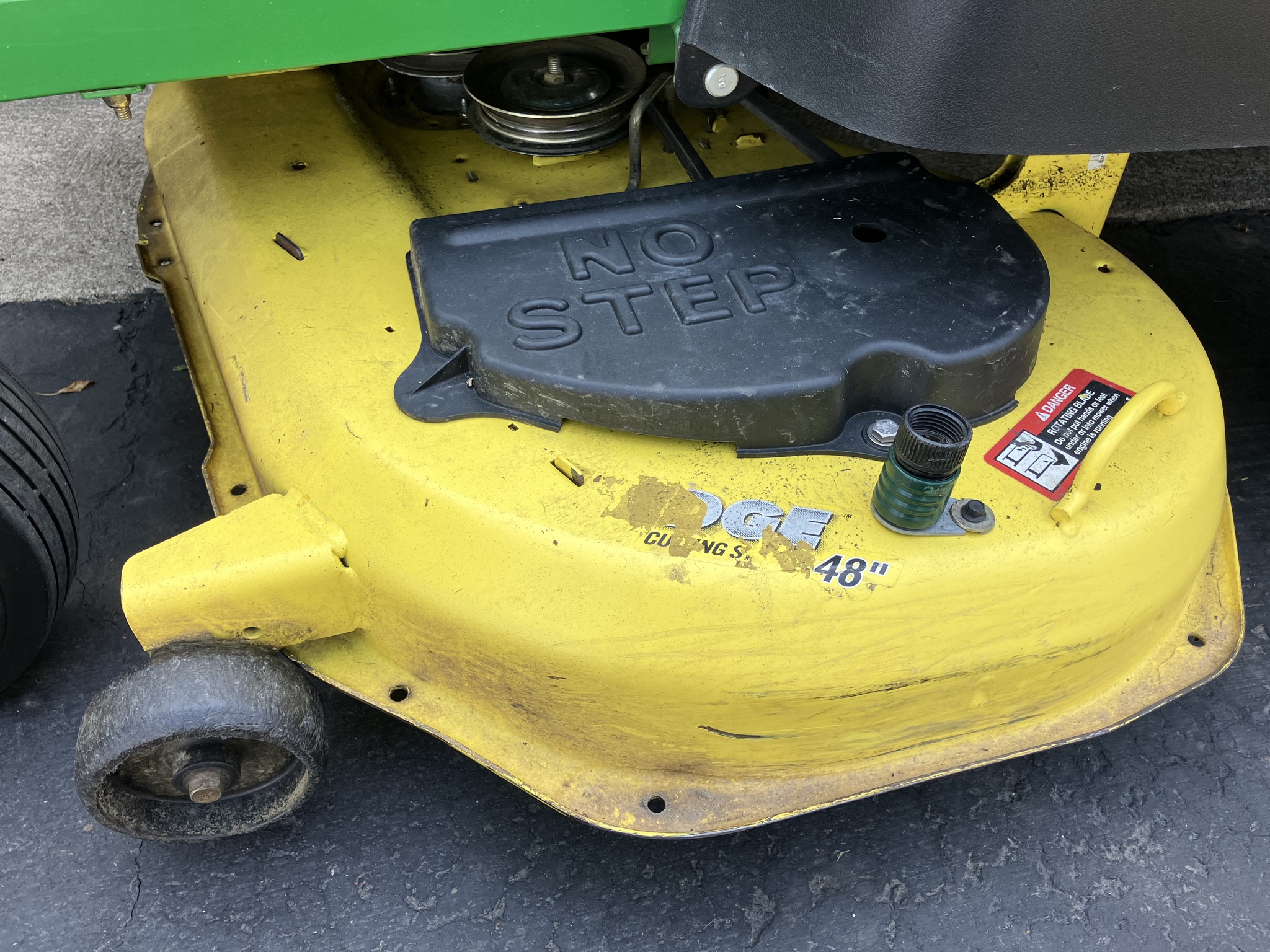 2013 John Deere Z425 Image 10
