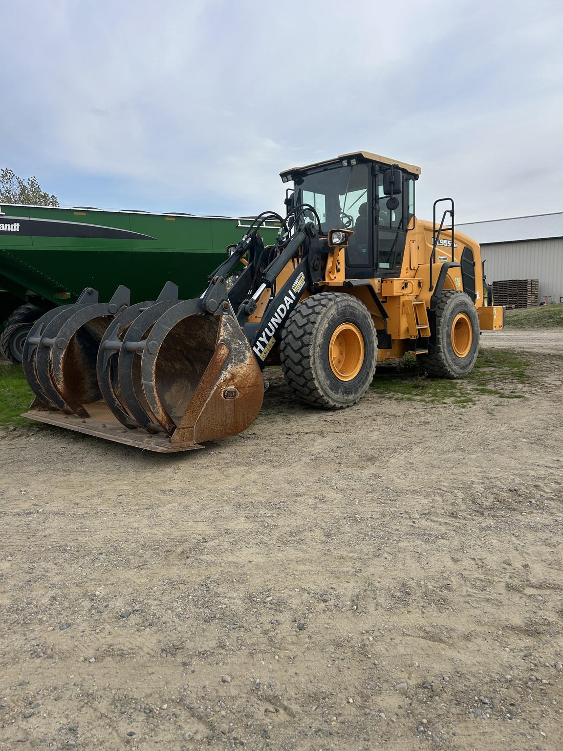 2021 Hyundai HL955TM Image 2